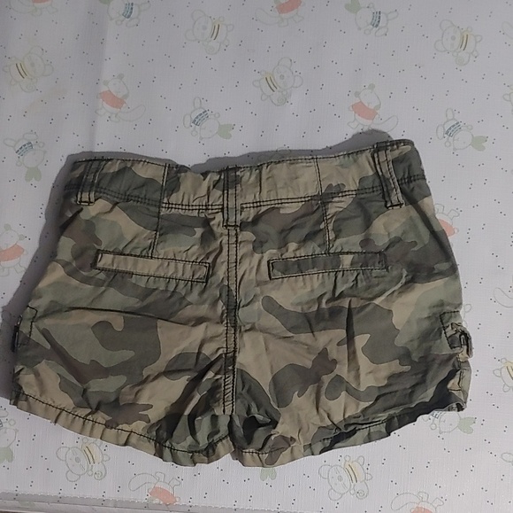 BLACK FRIDAY⚡4 for $15⚡Old Navy sz 6 Shorts - Picture 2 of 7
